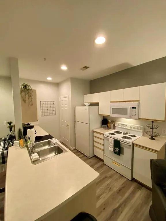 Sunago Suites แบรนสัน ภายนอก รูปภาพ