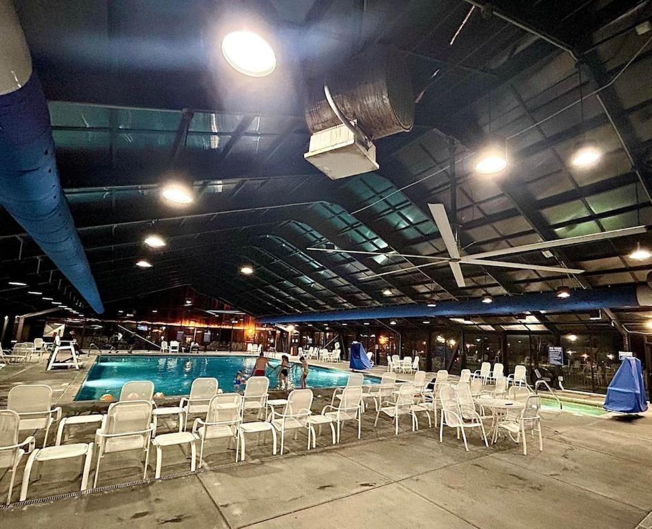 Sunago Suites แบรนสัน ภายนอก รูปภาพ